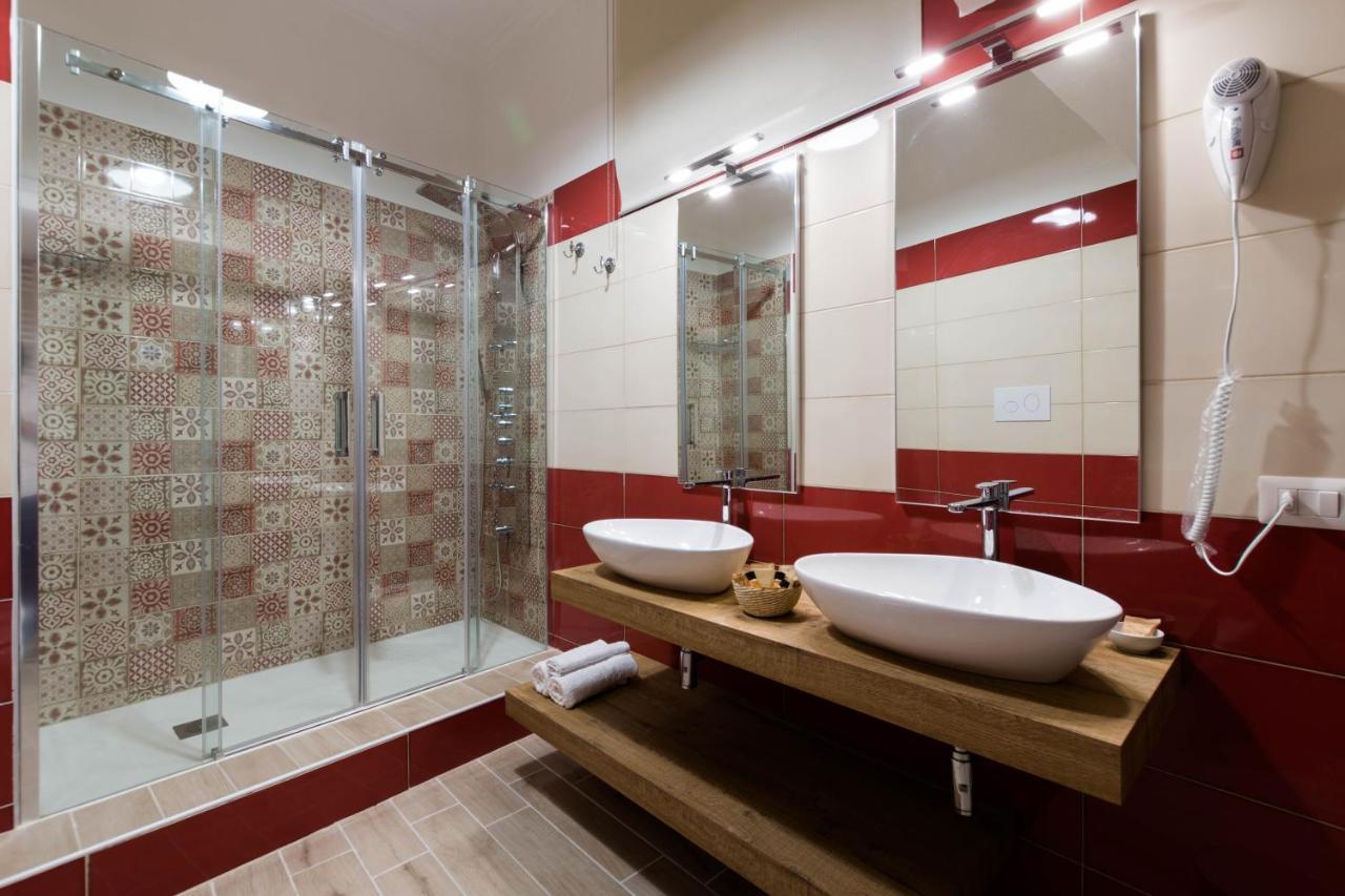 In San Domenico Maggiore 3 Bed & Breakfast Napoli