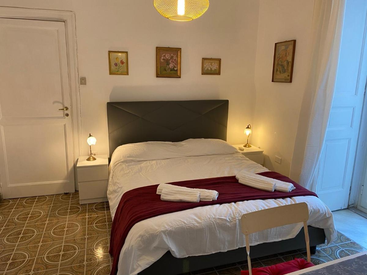 In San Domenico Maggiore 3 * Napoli